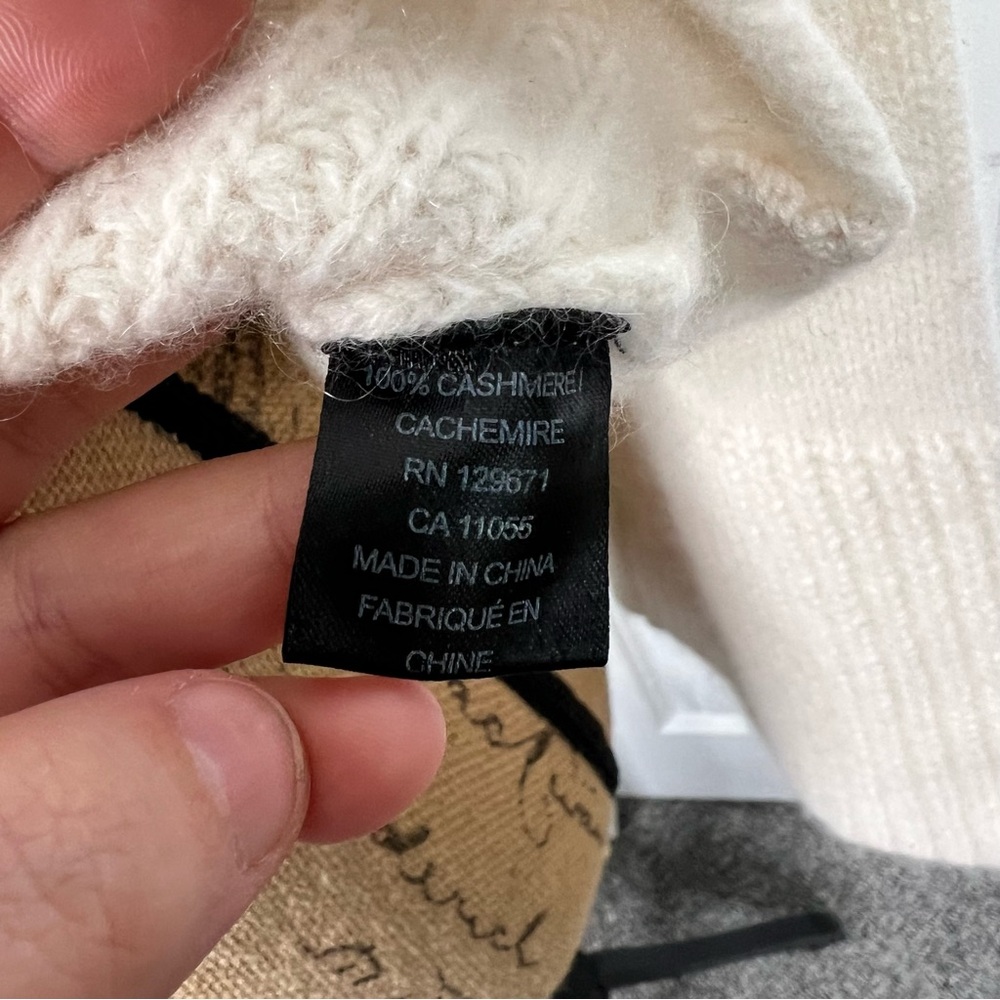 Sz XS Skull Cashmere 100% cashmere sweater with bell sleeves Preloved $395 MSRP - Picture 8 of 11